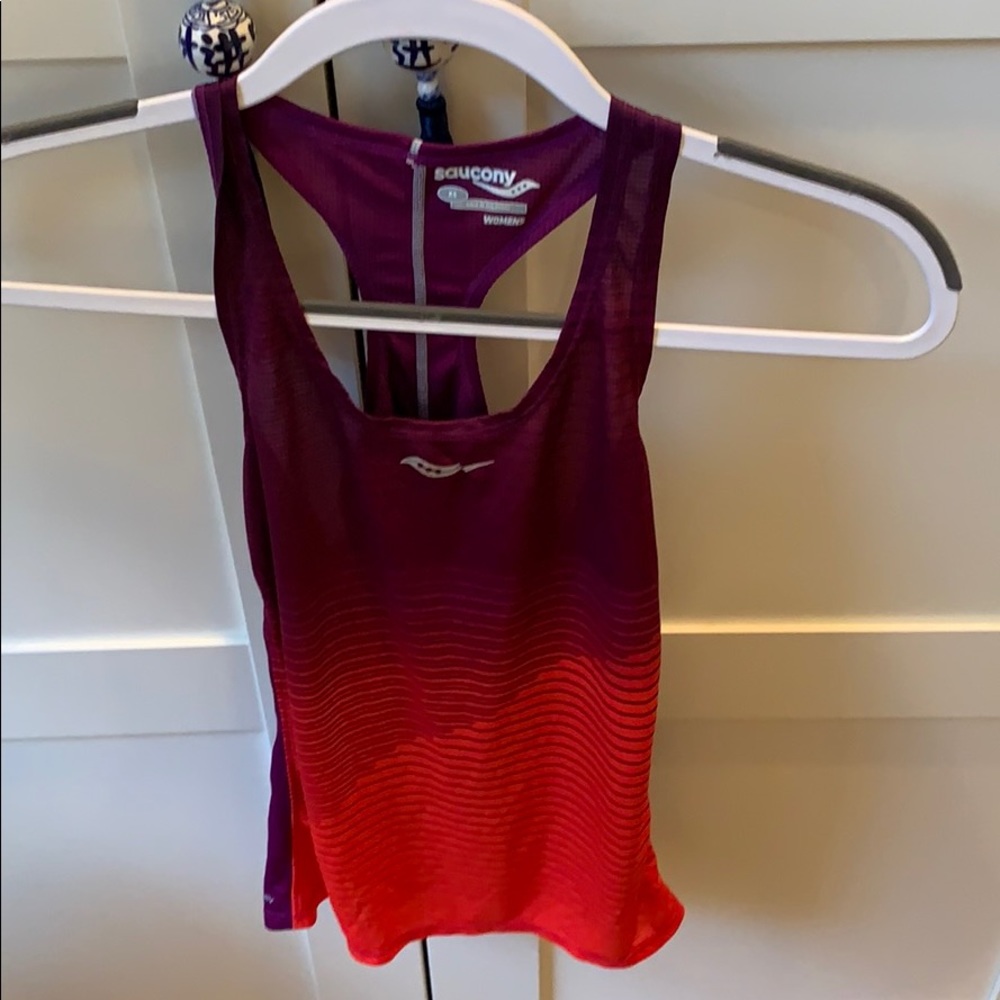 Sauncony XS Running Tank